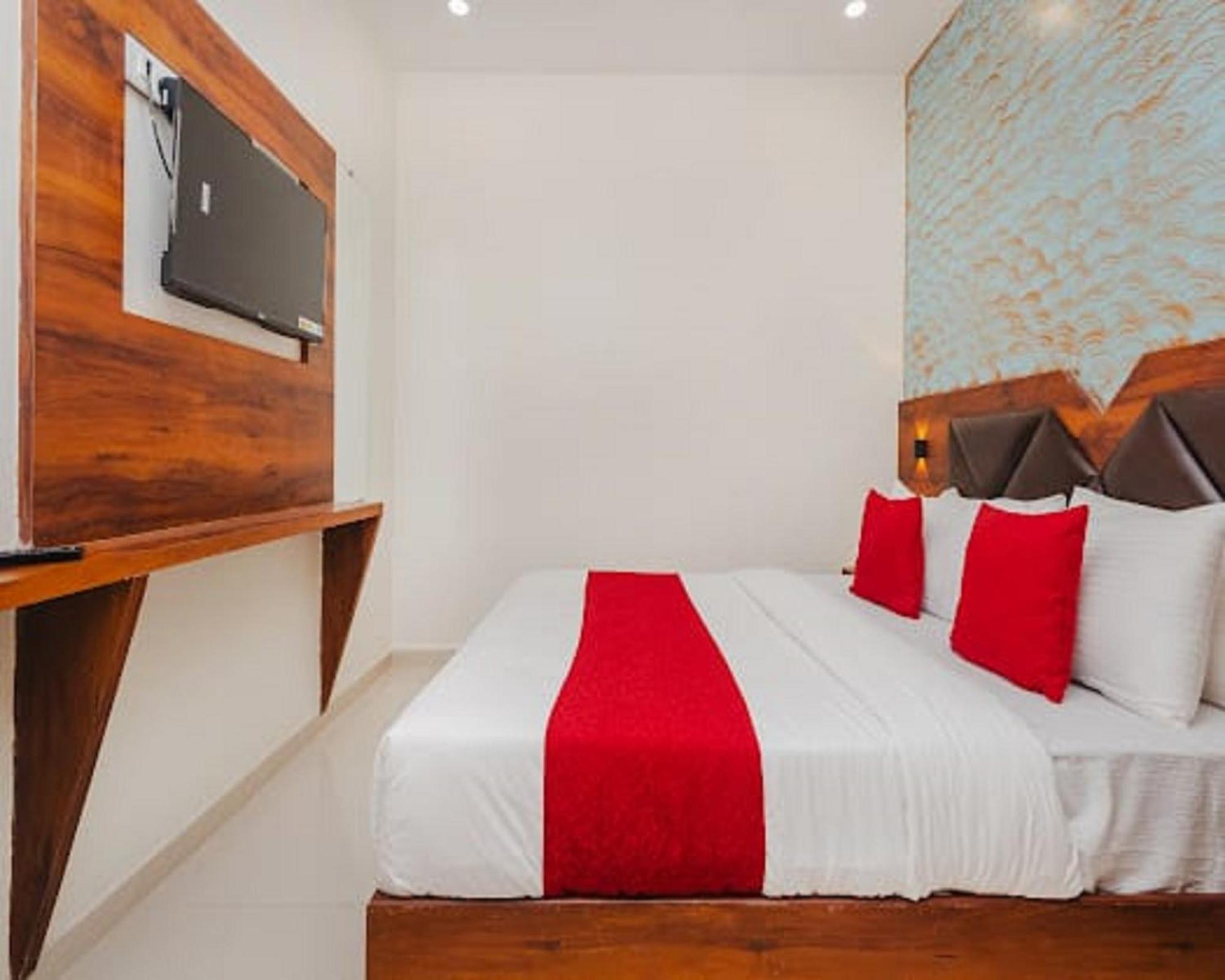 Golden Sands Aslpha Apartemen Mumbai