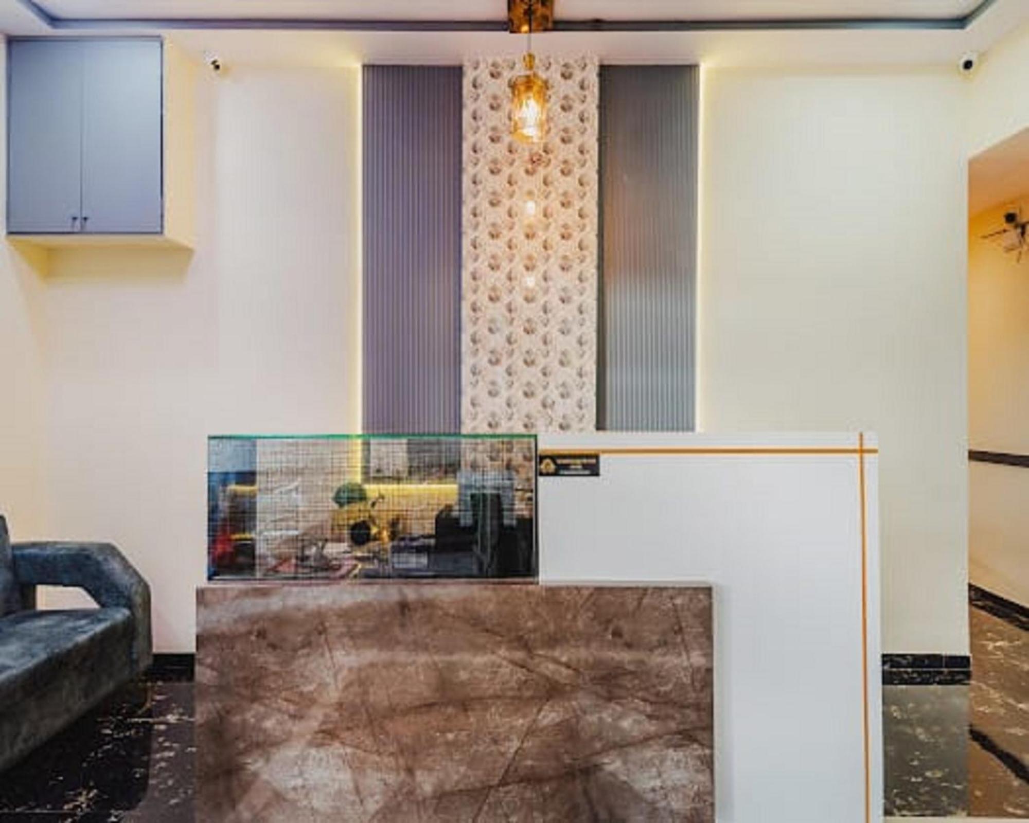 Apartemen Golden Sands Aslpha Mumbai
